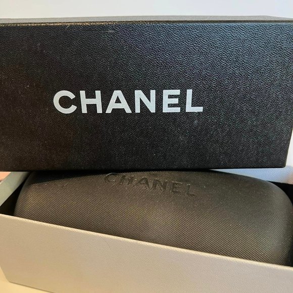 CHANEL Designer Sunglasses - Picture 6 of 13
